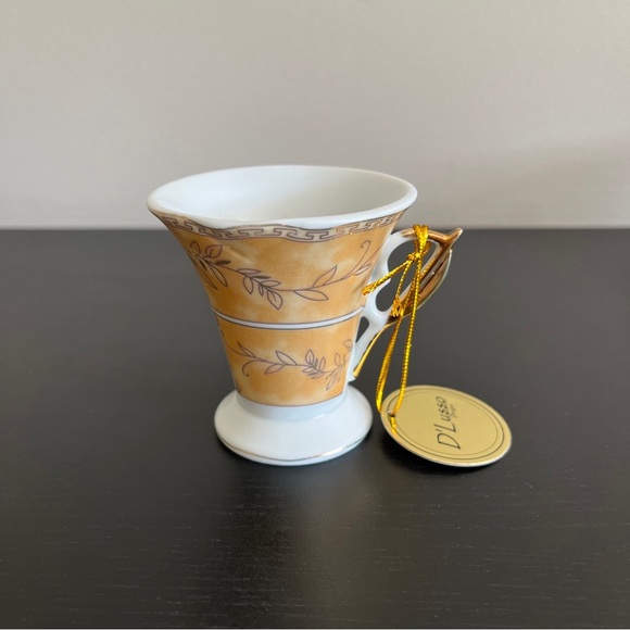 D Lusso Designs 4 Pc Home Collection Demitasse Espresso Cups Saucers - Picture 6 of 10